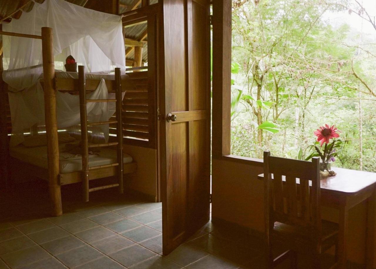 Amazonita Ecolodge Dos Brazos Extérieur photo